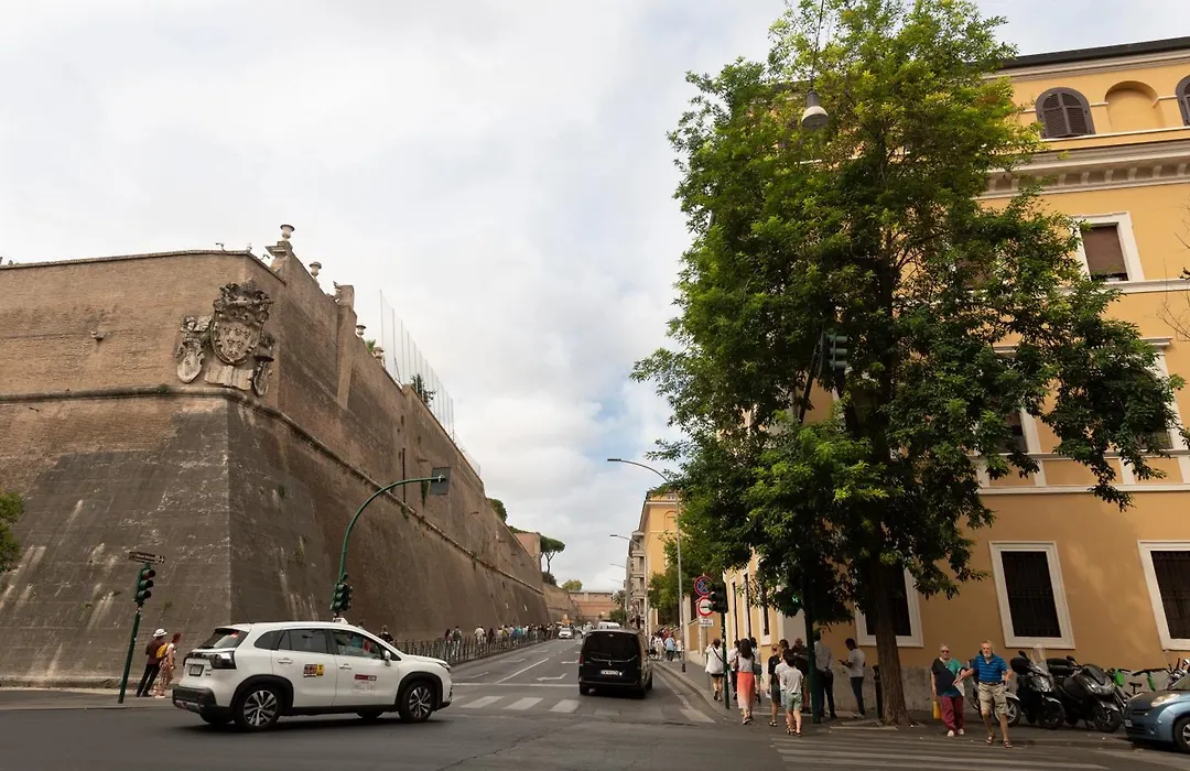A Casa Tua Vatican Suite-1